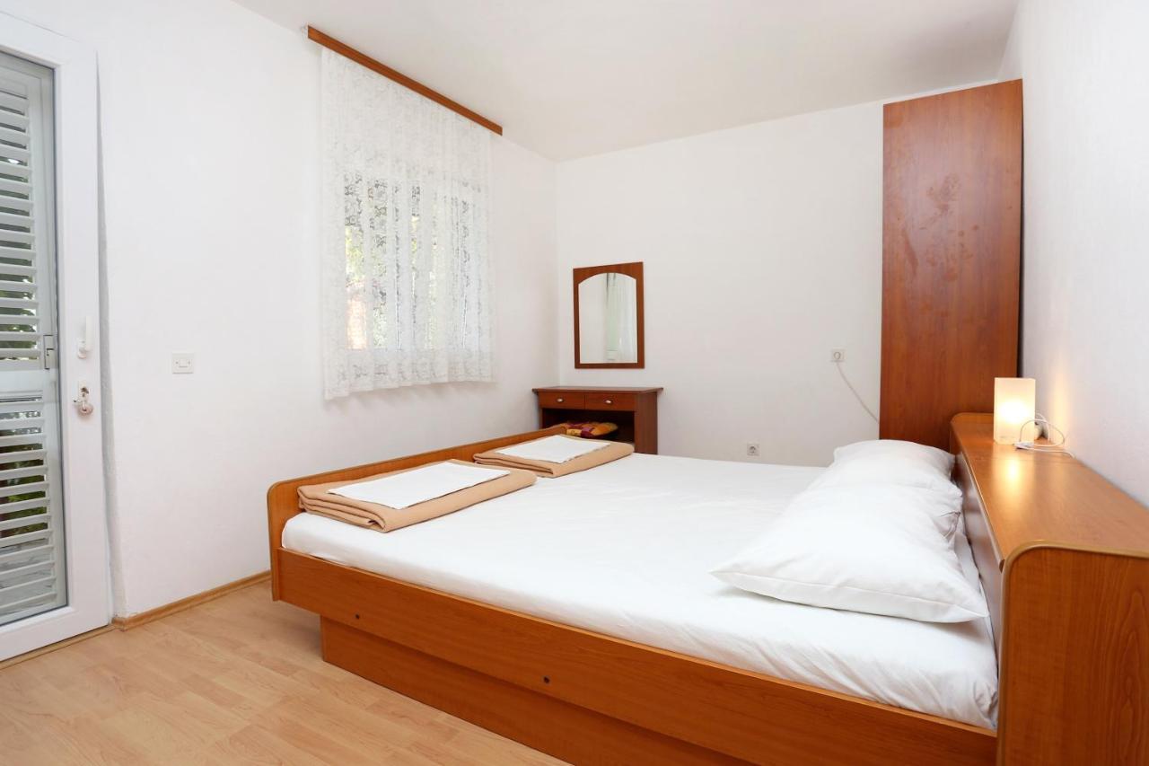 Apartments By The Sea Pisak, Omis - 1014 Екстериор снимка