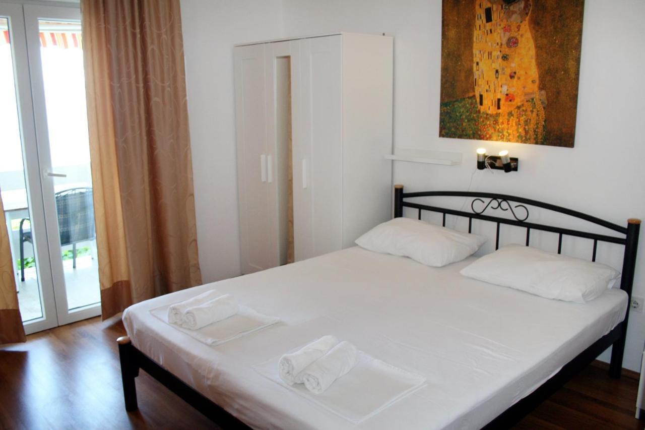 Apartments By The Sea Pisak, Omis - 1014 Екстериор снимка