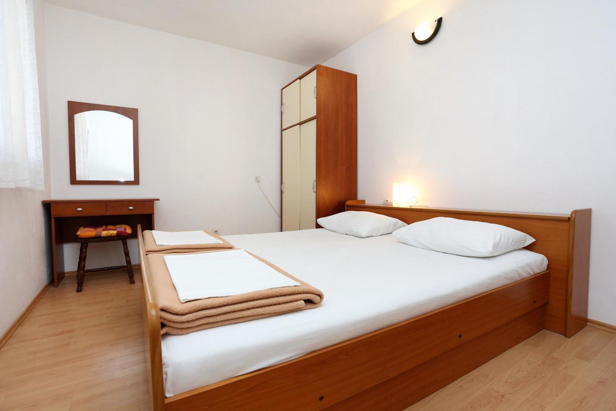 Apartments By The Sea Pisak, Omis - 1014 Стая снимка