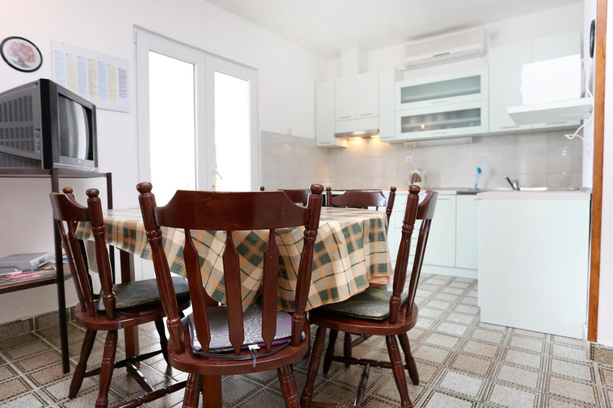 Apartments By The Sea Pisak, Omis - 1014 Стая снимка